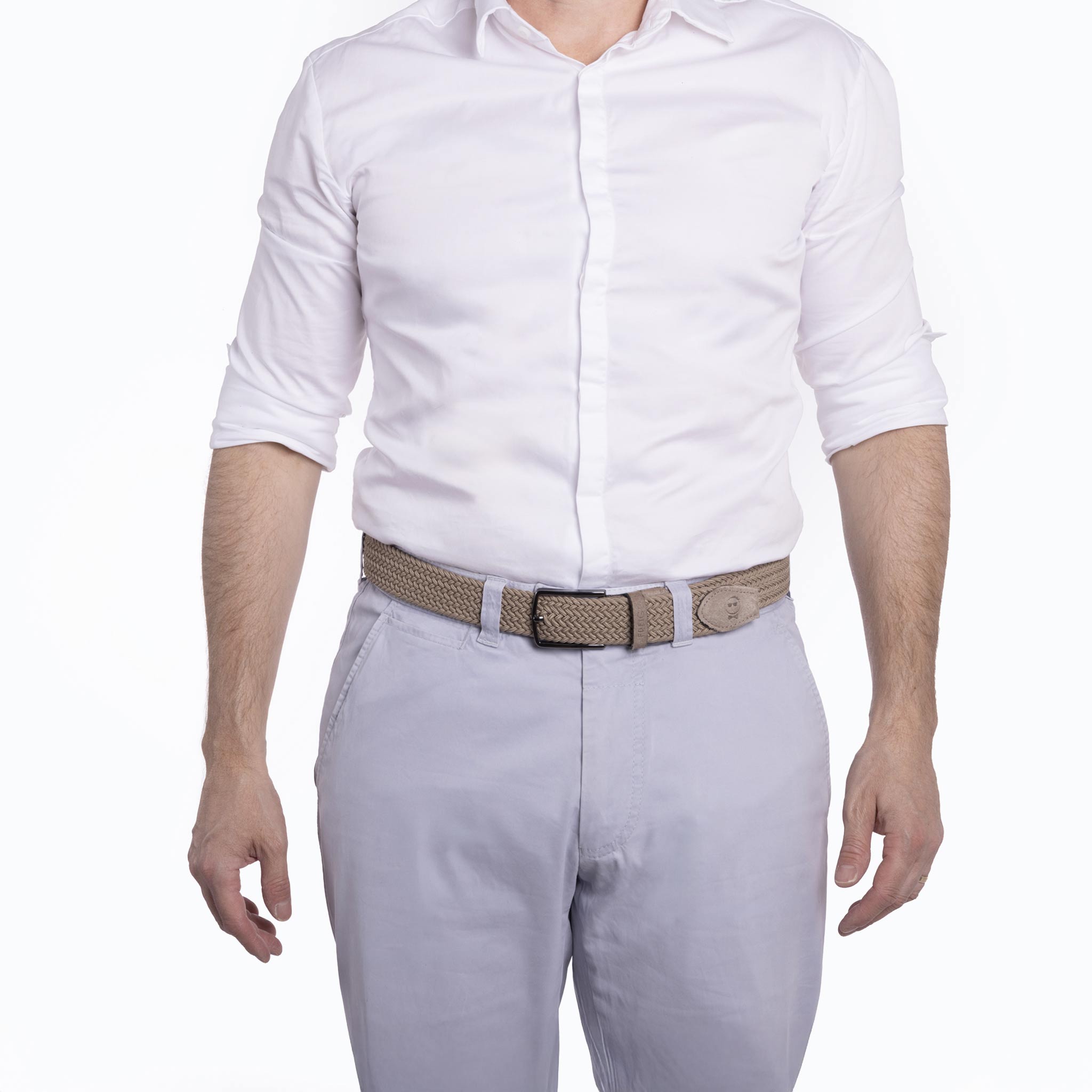 Beiger Flechtgürtel für Herren mit Stretch - elastisch - von Model getragen - Modell Roma - FAFIGO