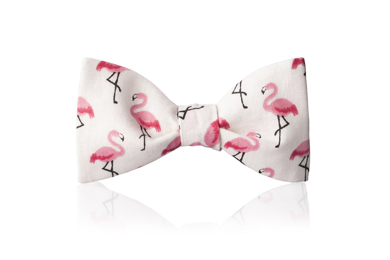 Herren Fliege in Creme Weiß mit Flamingos in Pink FAFIGO