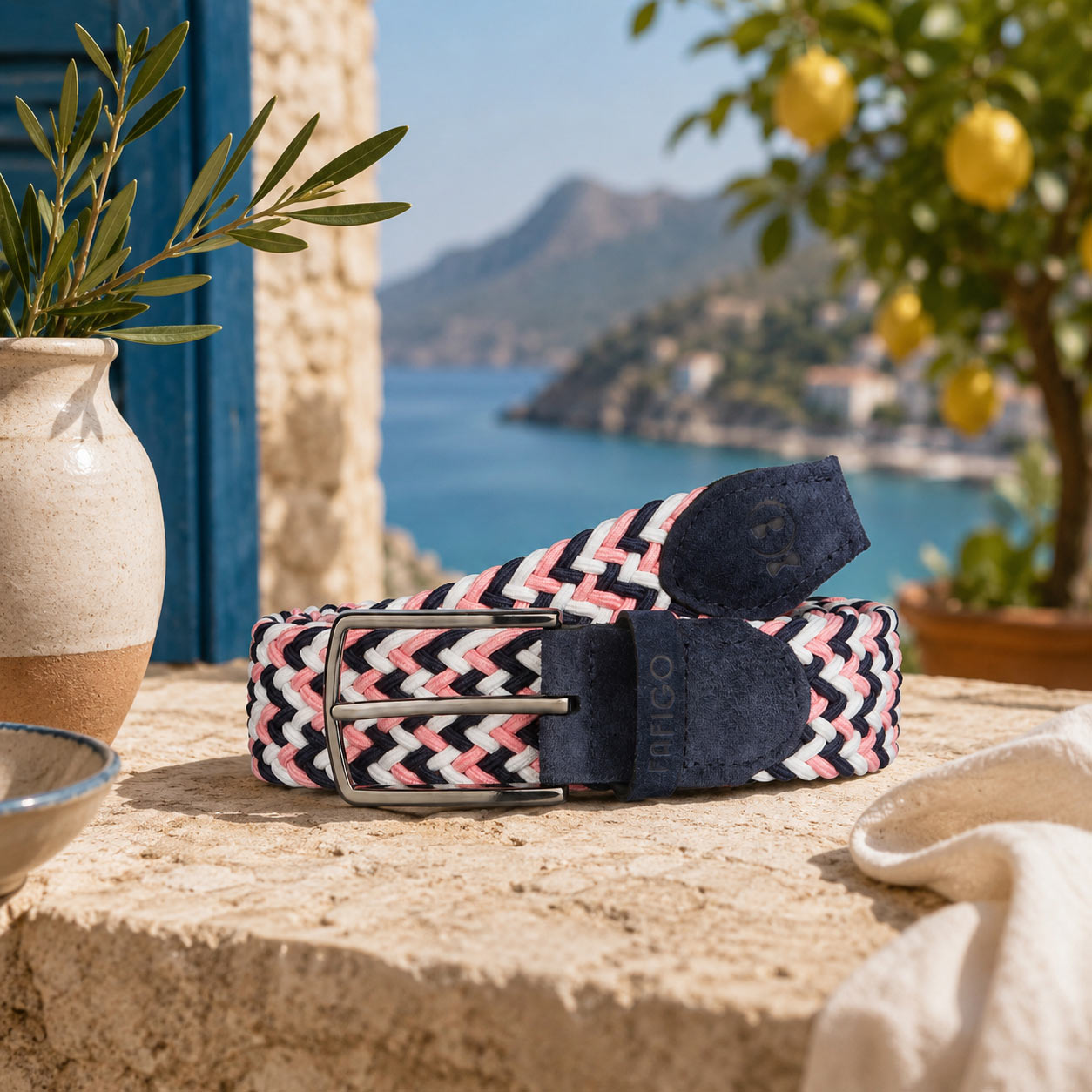 Geflochtener Herren Stretchgürtel in Tricolor Rosa, Weiß, Dunkelblau - Modell: Taormina - FAFIGO