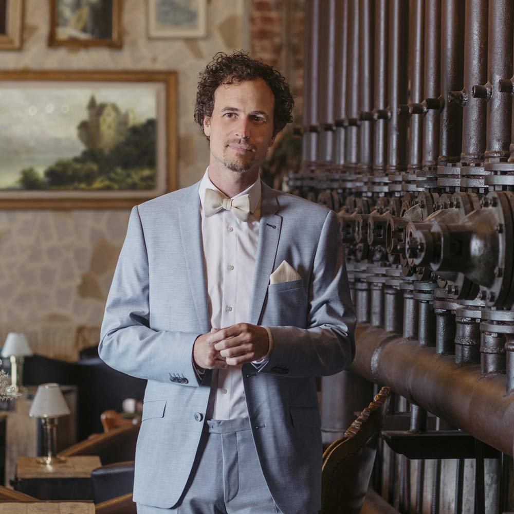 Fliege zum Anzug richtig tragen - FAFIGO